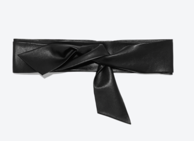 Black letaler ob belt available at Zara.