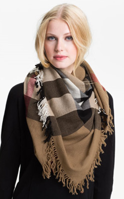 gifting-scarf-sm